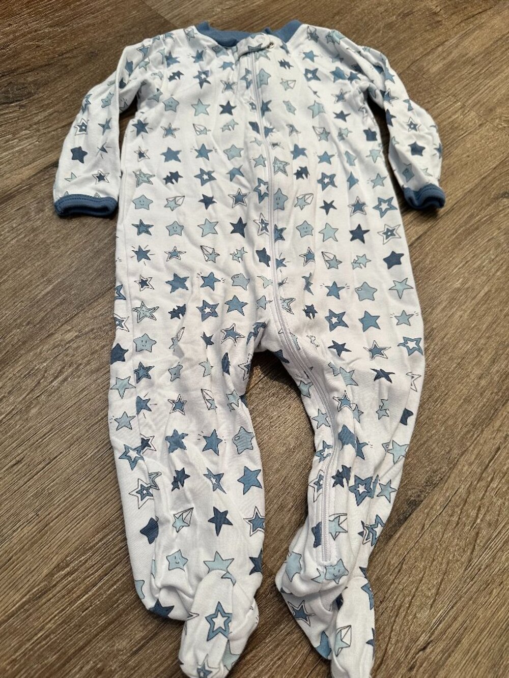 noomie Blue Stars Footed Pajamas Sz 9-12M